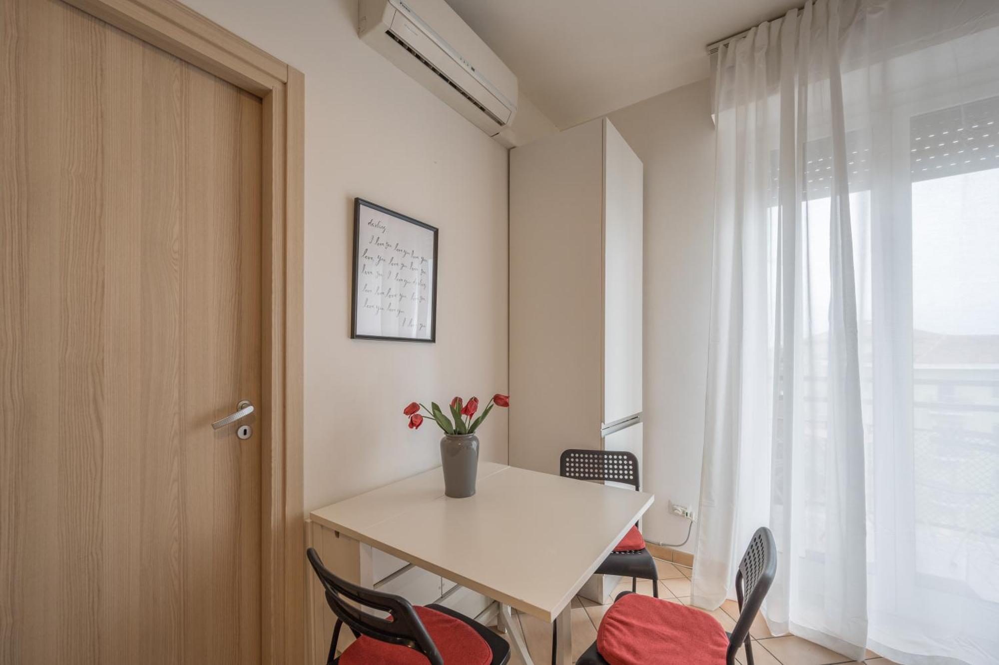 Primopiano - Palmanova Apartment Милано Екстериор снимка